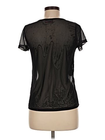Discreet Short Sleeve Top (view 2)
