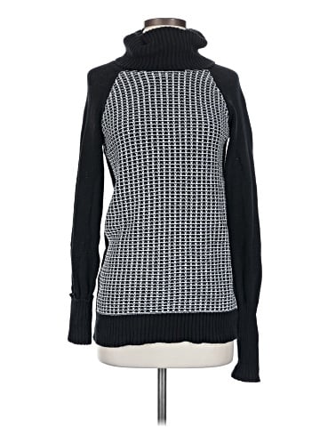 Cremieux Pullover Sweater (view 1)