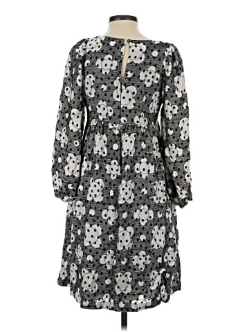 Urban Outfitters Casual Dress (view 2)