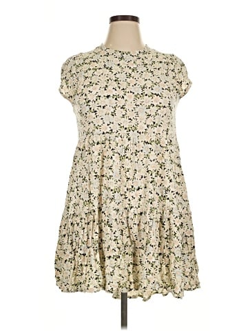 American Eagle Outfitters Casual Dress (view 1)