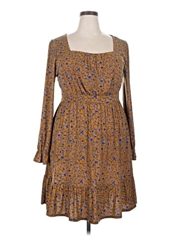 Gilli Casual Dress (view 1)