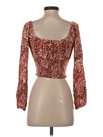 O'Neill 3/4 Sleeve Blouse (view 2)