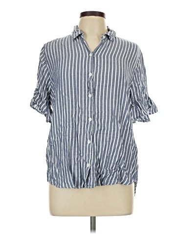 BeachLunchLounge 3/4 Sleeve Button-Down Shirt (view 1)