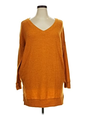 Zenana Outfitters Pullover Sweater (view 1)