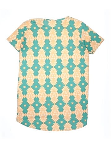 Lularoe Short Sleeve T-Shirt (view 2)