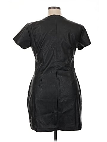 Boohoo Casual Dress (view 2)
