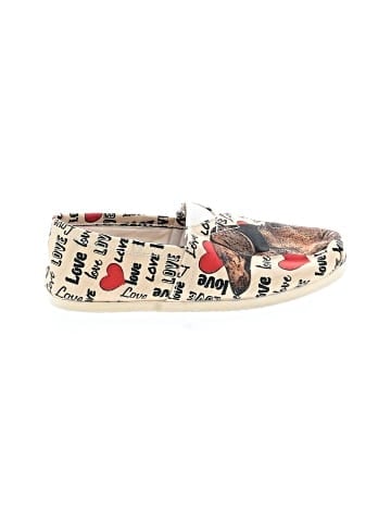 Unbranded Flats (view 1)