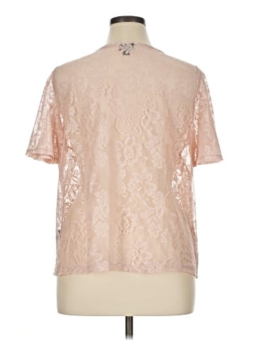 Worthington Short Sleeve Top (view 2)