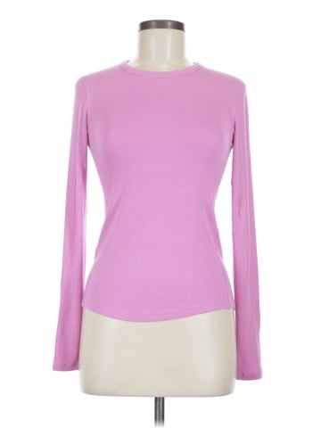 Lululemon Athletica Long Sleeve T-Shirt (view 1)