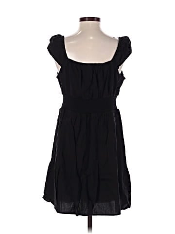 Old Navy Casual Dress (view 2)