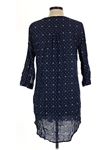 Old Navy Sleeveless Blouse (view 2)