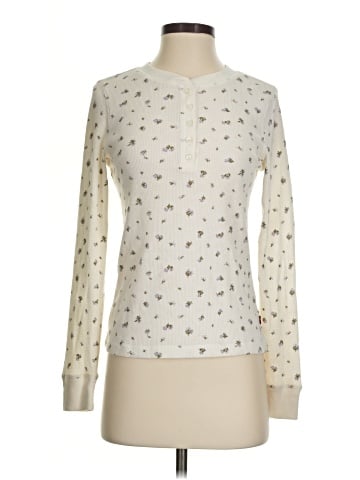 Levi's Long Sleeve T-Shirt (view 1)