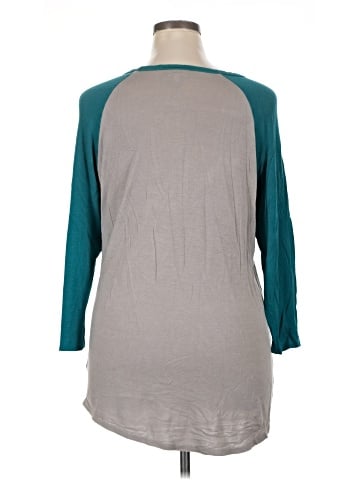 Lularoe 3/4 Sleeve T-Shirt (view 2)
