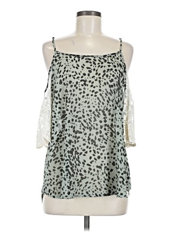 Umgee Sleeveless Blouse (view 1)