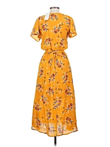 Sienna Sky Casual Dress (view 2)