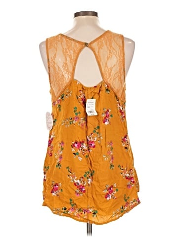 Gypsies & Moondust Sleeveless Blouse (view 2)