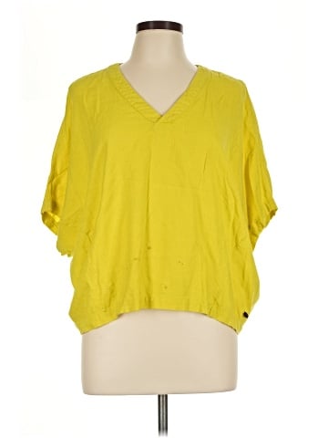 Kensie Short Sleeve Blouse (view 1)