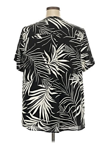 Torrid Short Sleeve Blouse (view 2)