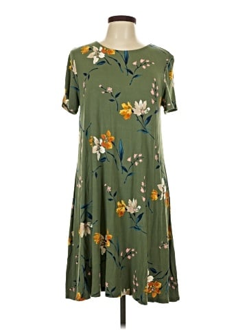 Old Navy Casual Dress (view 1)
