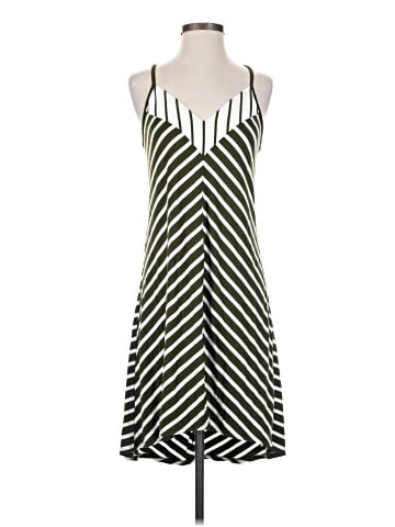 Laila Jayde Casual Dress (view 1)