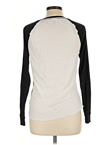 Victoria's Secret Pink Long Sleeve T-Shirt (view 2)