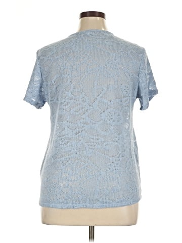 Maurices Short Sleeve T-Shirt (view 2)