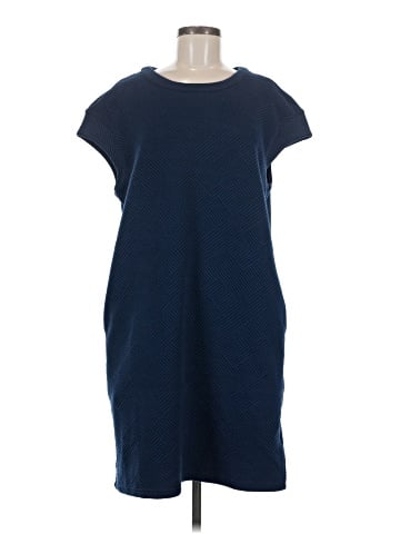 Kate & Mallory designs Casual Dress (view 1)
