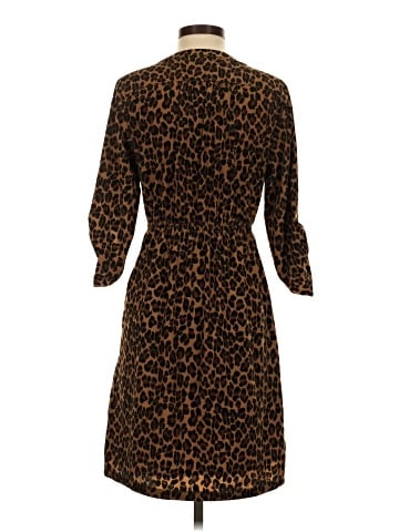 Old Navy Casual Dress (view 2)