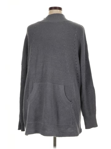 RDI Turtleneck Sweater (view 2)