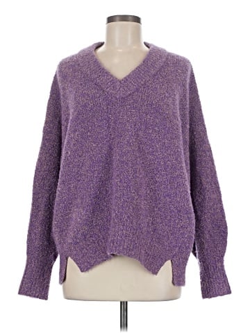 Old Navy Pullover Sweater (view 1)
