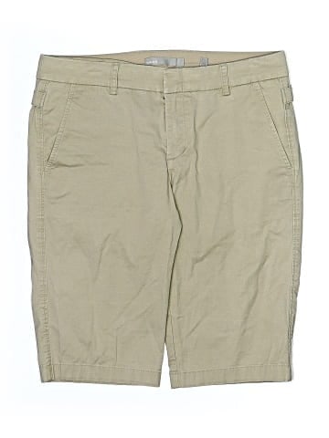 Vince. Khaki Shorts (view 1)