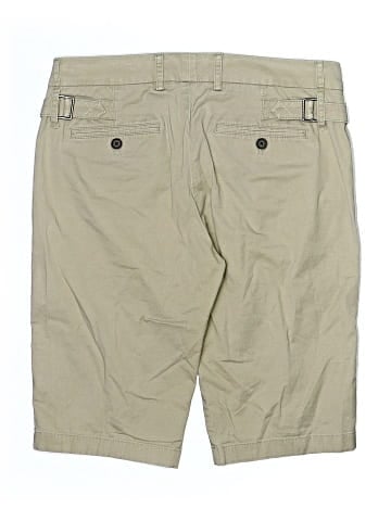 Vince. Khaki Shorts (view 2)
