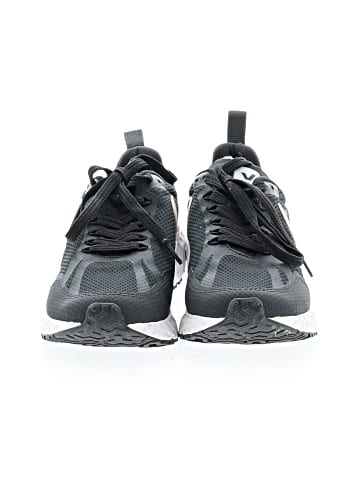 VEJA Sneakers (view 2)