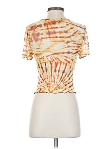 Urban Outfitters Short Sleeve T-Shirt (view 2)