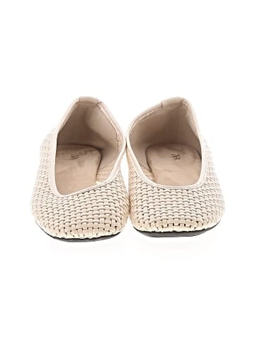 Zara Flats (view 2)