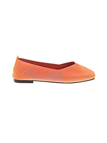 Unbranded Flats (view 1)