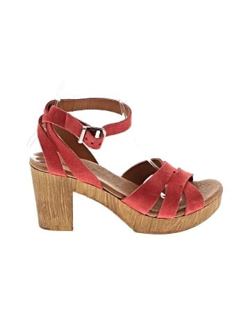 Eric Michael Sandals (view 1)