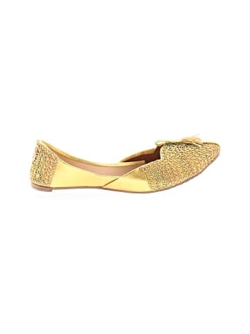 Unbranded Flats (view 1)