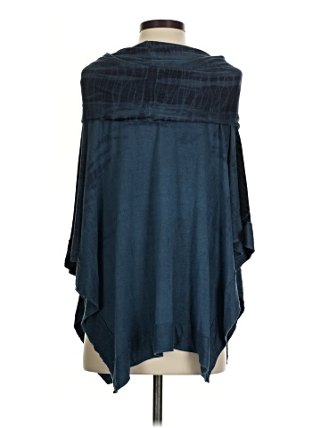 Gypsy 05 Poncho (view 2)