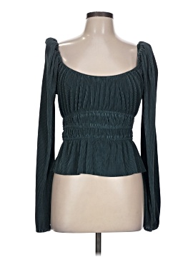 Astr The Label Long Sleeve Top