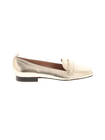 Escada Flats (view 1)