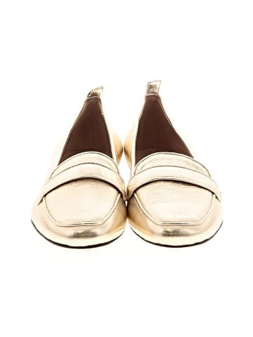 Escada Flats (view 2)