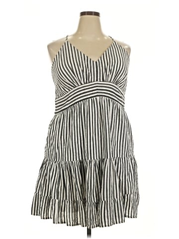 American Eagle Outfitters Casual Dress (view 1)