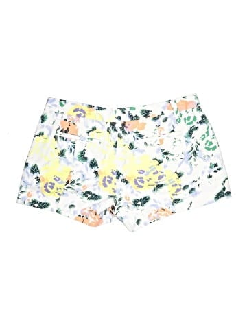 Gap Shorts (view 2)