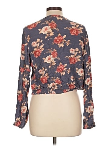 American Eagle Outfitters 3/4 Sleeve Blouse (view 2)