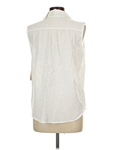 Land' n Sea Sleeveless Button-Down Shirt (view 2)