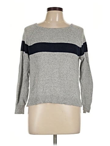 American Eagle Outfitters Pullover Sweater (view 1)