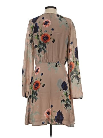 Leifsdottir Casual Dress (view 2)