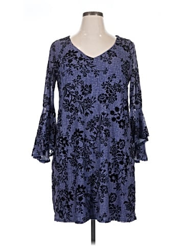 Siren Lily Casual Dress (view 1)