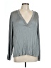 Vince. 100% Polyester Gray Long Sleeve Blouse Size L - photo 1